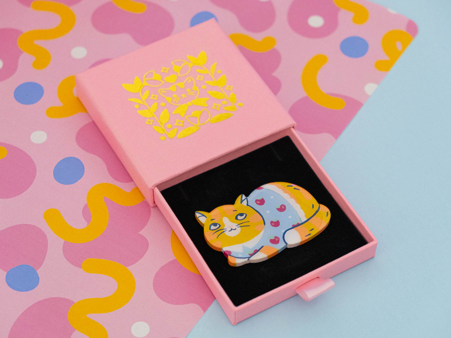Painted Cat Magnets & Pins