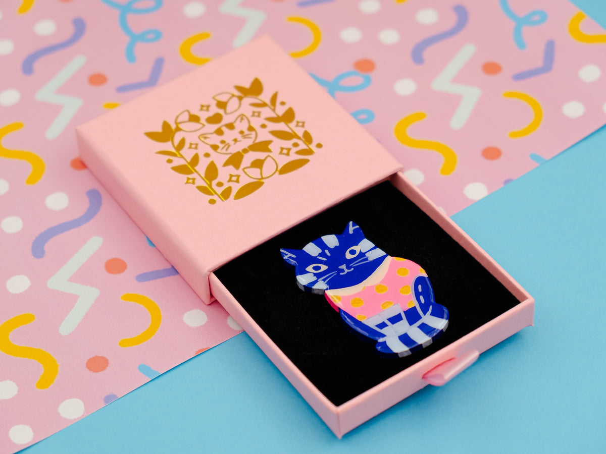 Cat Magnets & Pins
