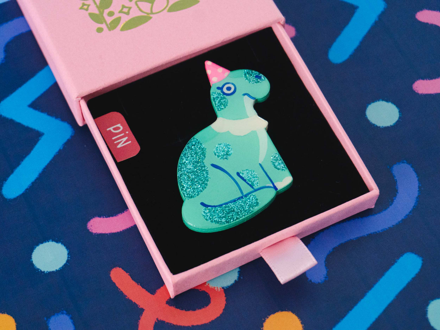 Party Dinos Magnets & Pins